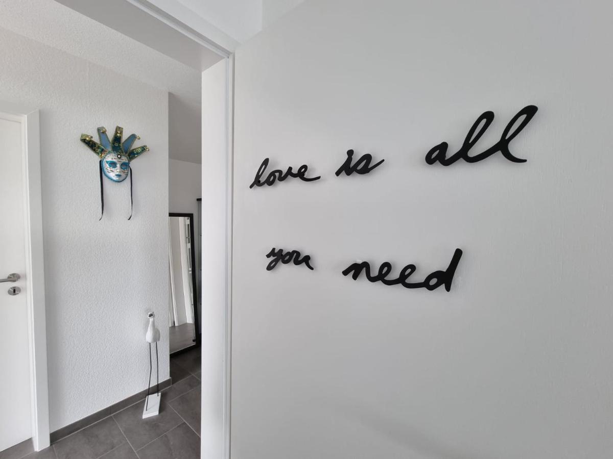 Holiday Apartment Moises Y Ruth Murg  Esterno foto